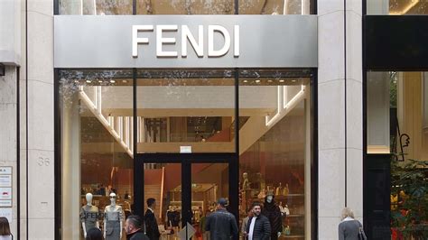 lavora presso fendi|fendi job openings.